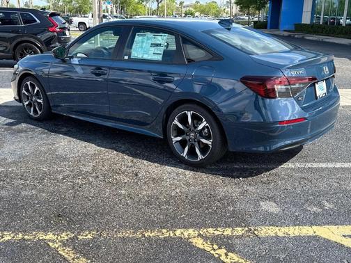 2025 Honda Civic Hybrid