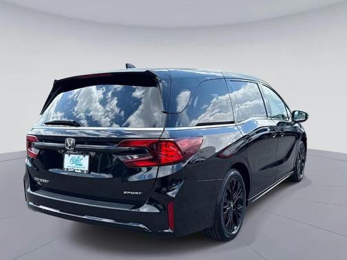 Crystal Black Pearl 2025 Honda Odyssey Sport-L