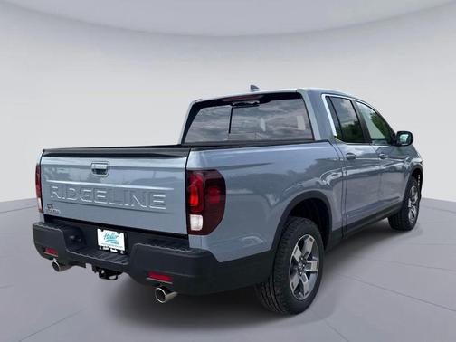 Sonic Gray Pearl 2026 Honda Ridgeline RTL