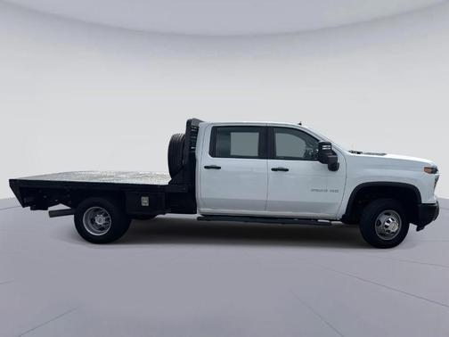 2024 Chevrolet Silverado 3500 WT
