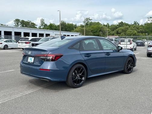 2025 Honda Civic Hybrid