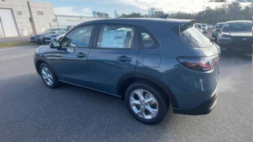 2025 Honda HR-V LX