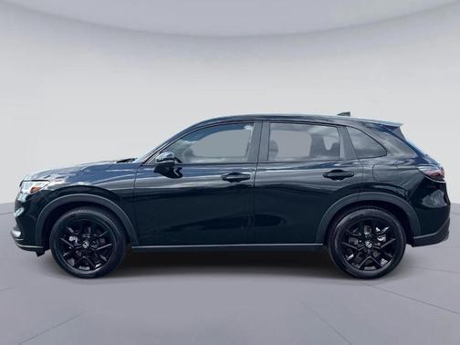 Crystal Black Pearl 2025 Honda HR-V Sport