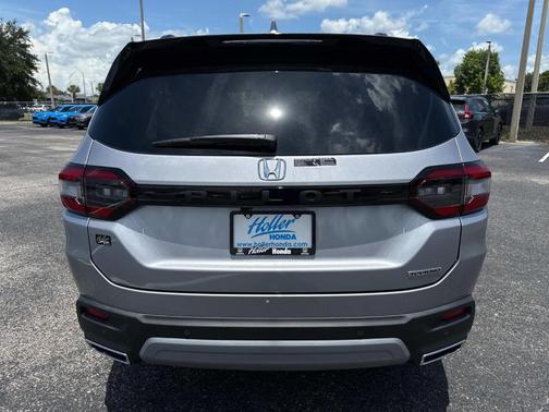 2025 Honda Pilot Touring+