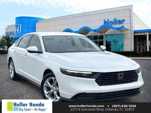 Platinum White Pearl 2023 Honda Accord LX