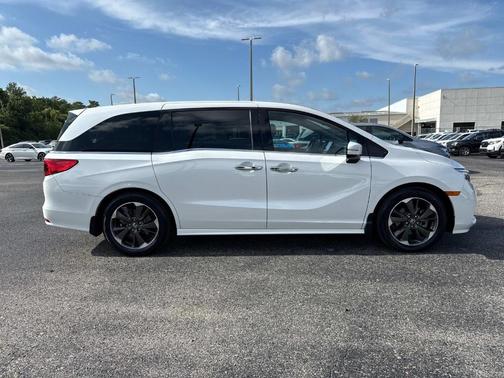2023 Honda Odyssey Elite