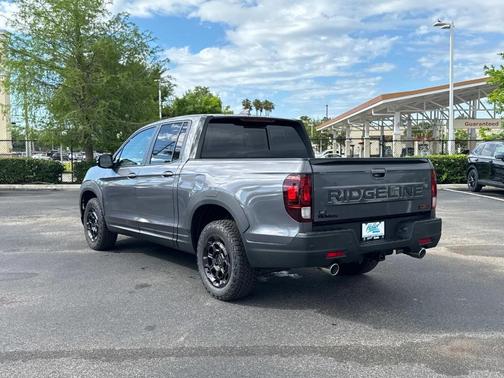 2025 Honda Ridgeline TrailSport+