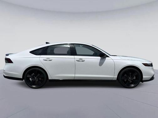 Platinum White Pearl 2026 Honda Accord Hybrid Sport-L