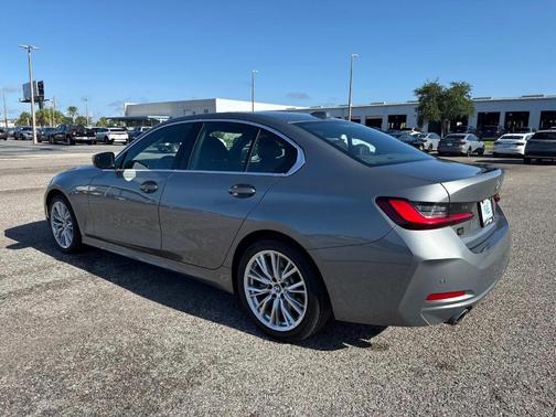 2024 BMW 330 i