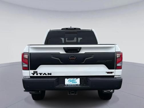2022 Nissan Titan PRO-4X