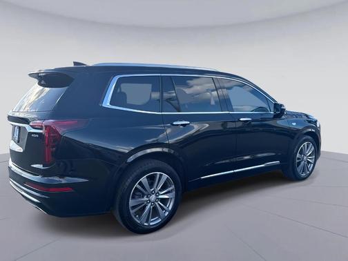 2021 Cadillac XT6 Premium Luxury FWD