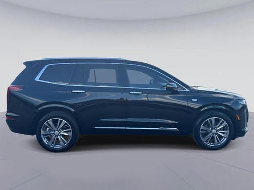 2021 Cadillac XT6 Premium Luxury FWD