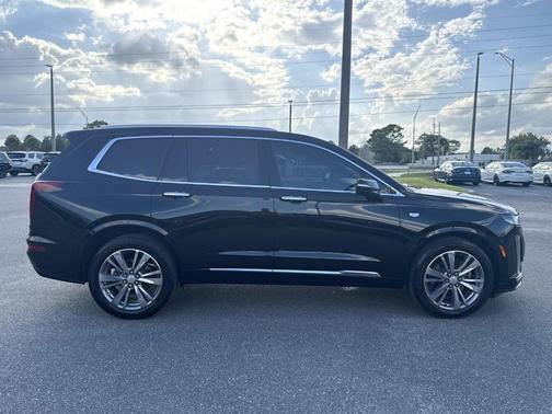 2021 Cadillac XT6 Premium Luxury FWD