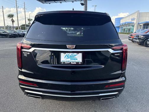 2021 Cadillac XT6 Premium Luxury FWD