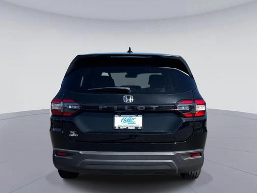 2023 Honda Pilot LX