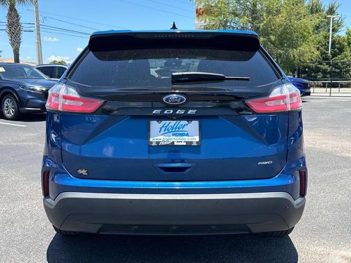 2021 Ford Edge SE