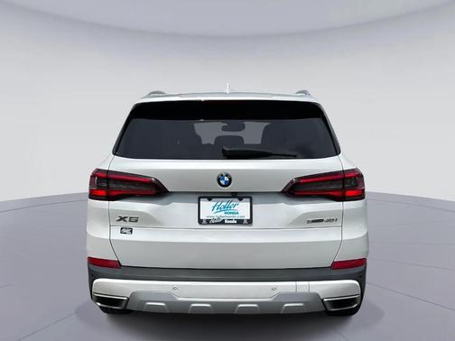 2023 BMW X5 sDrive40i
