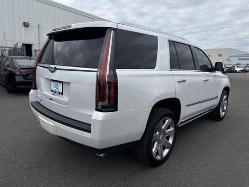 2020 Cadillac Escalade Premium Luxury