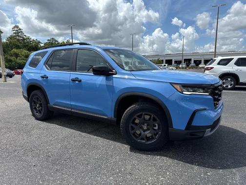2025 Honda Pilot TrailSport