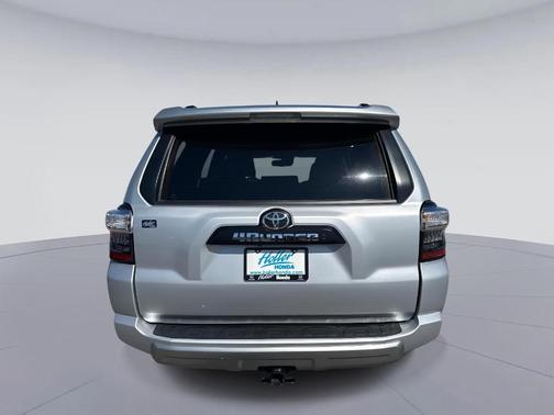 2024 Toyota 4Runner TRD Off Road