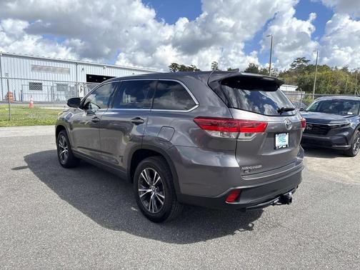 2018 Toyota Highlander LE Plus