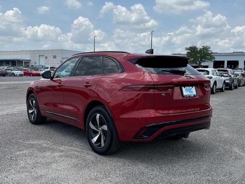 2024 Jaguar F-PACE P250 R-Dynamic S