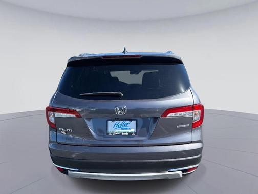 2021 Honda Pilot Touring 8-Passenger