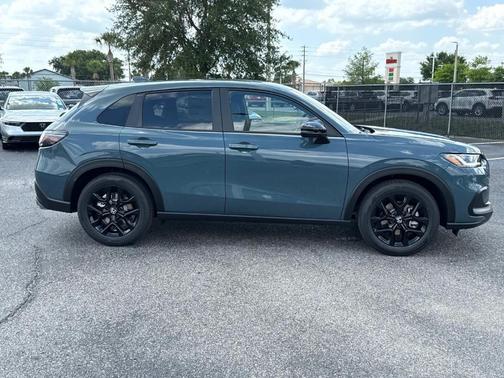 2025 Honda HR-V Sport
