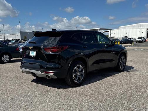 2024 Chevrolet Blazer LT