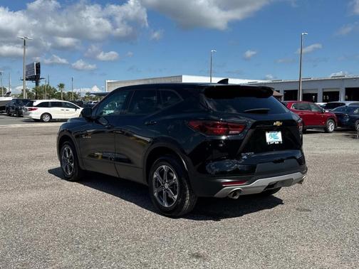 2024 Chevrolet Blazer LT