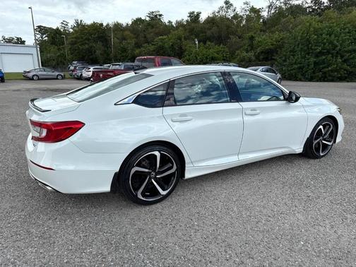 2022 Honda Accord Sport SE