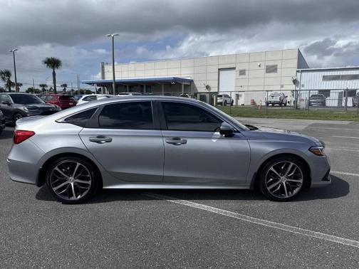 2023 Honda Civic Touring