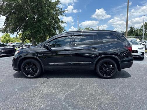 2022 Honda Pilot Black Edition