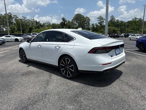 2025 Honda Accord Hybrid Touring