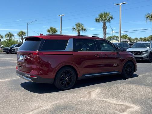 2023 Kia Carnival