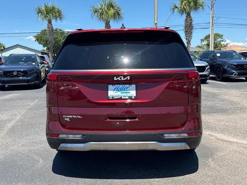 2023 Kia Carnival