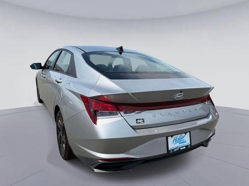 Silver 2021 Hyundai ELANTRA SEL