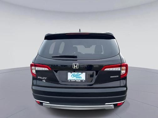 2019 Honda Pilot Touring 8-Passenger