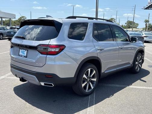 2025 Honda Pilot Elite