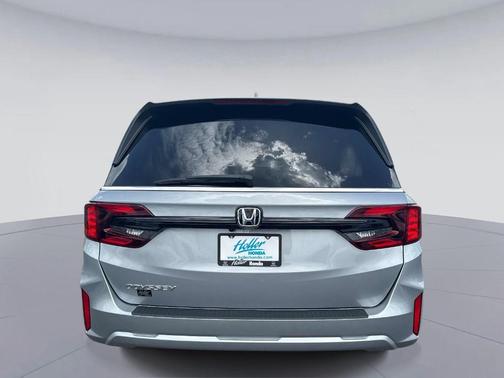 Solar Silver Metallic 2026 Honda Odyssey EX-L