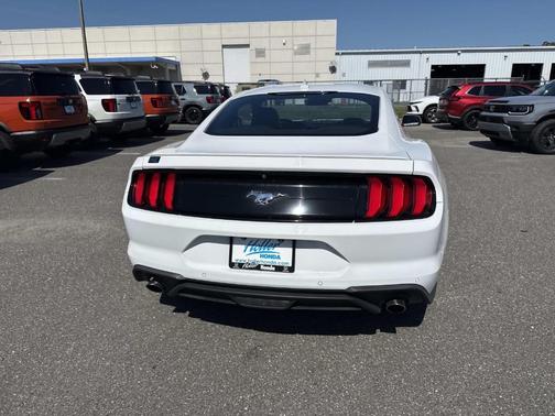 2021 Ford Mustang EcoBoost Premium