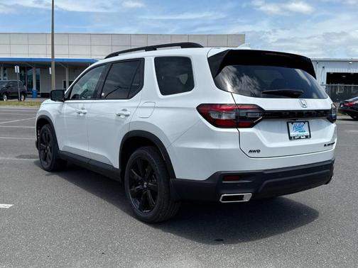 2025 Honda Pilot Black Edition