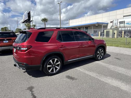 2023 Honda Pilot Elite