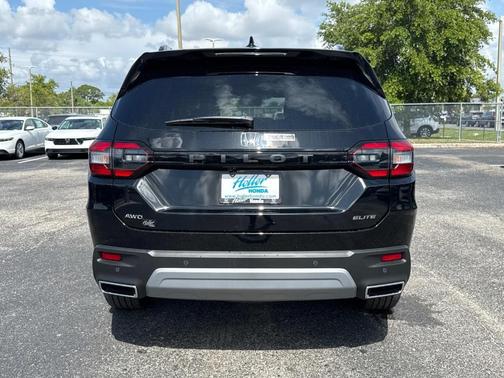 2025 Honda Pilot Elite
