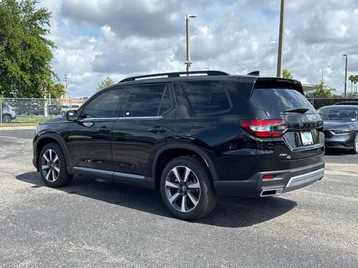 2025 Honda Pilot Elite