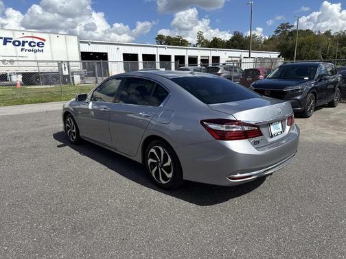 2017 Honda Accord EX