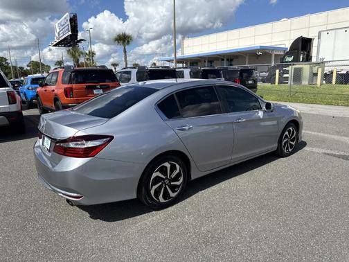 2017 Honda Accord EX