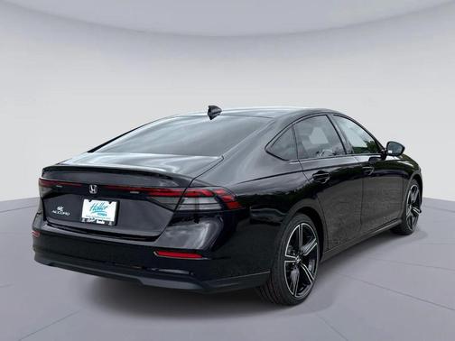 Crystal Black Pearl 2026 Honda Accord SE