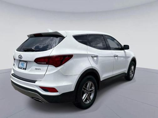 Frost White Pearl 2017 Hyundai Santa Fe Sport 2.4L