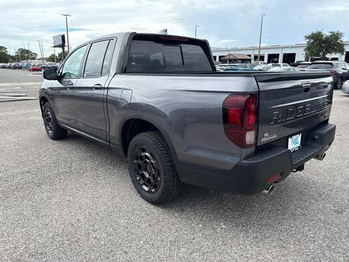 2025 Honda Ridgeline TrailSport+